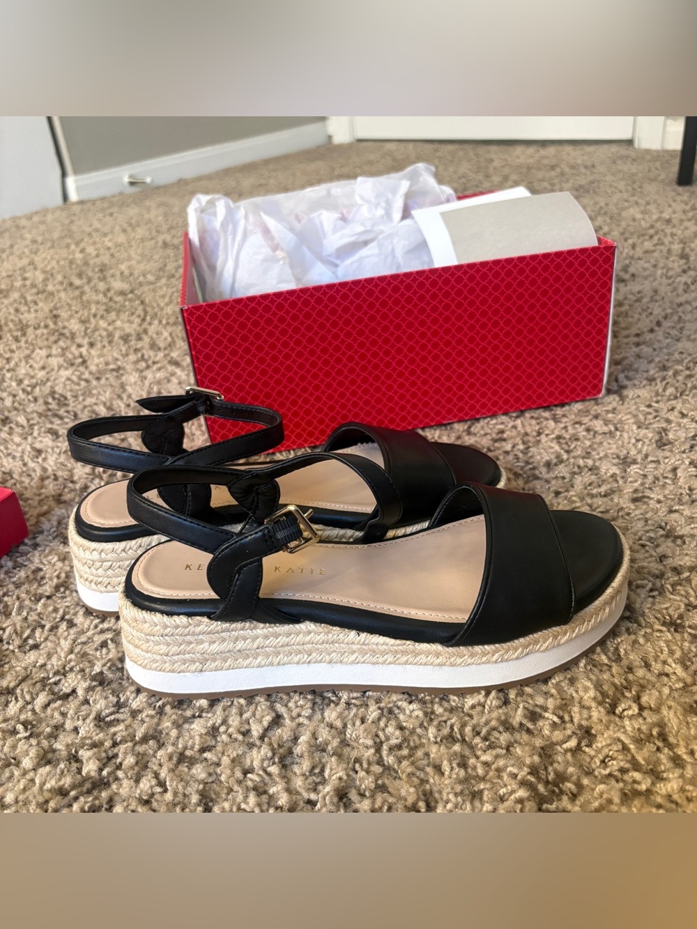Kelly & Katie Nicie Wedge Sandals in Black New in Box Size Women’s 7